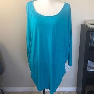 Ladies Lightweight Top Size 1X/2X